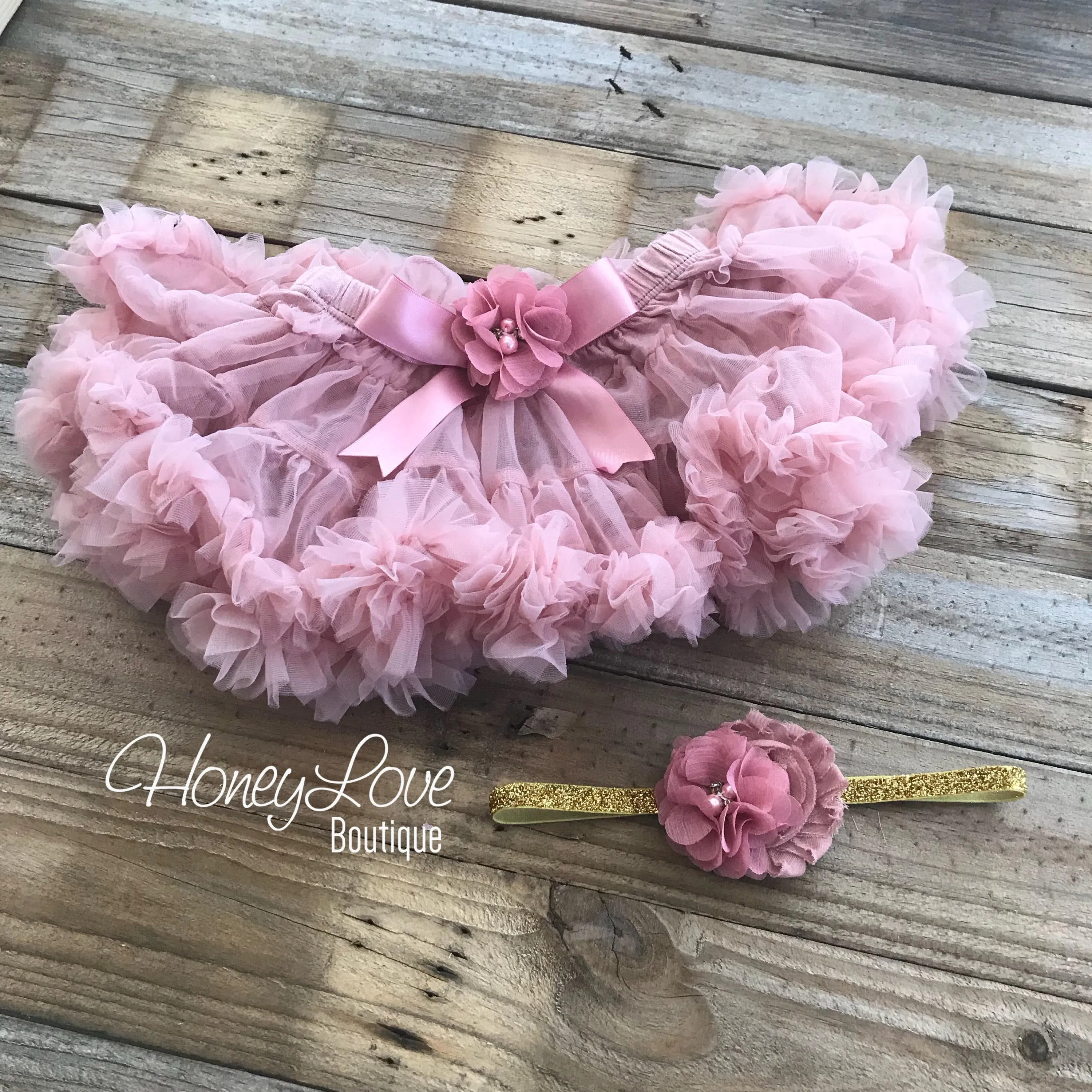 Personalized 1st Birthday Princess outfit - Gold Glitter and Vintage Pink - embellished pettiskirt