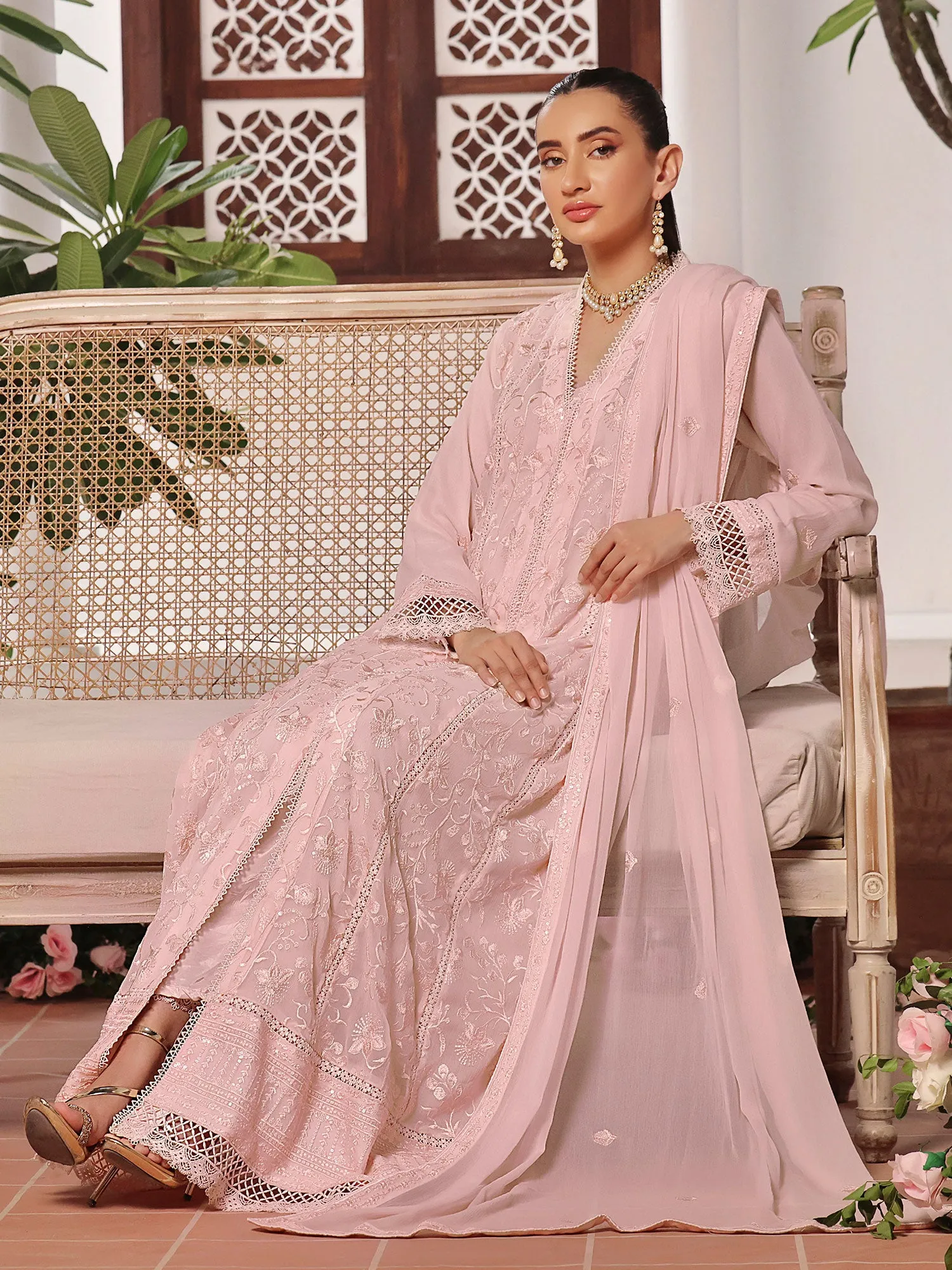 Wardah Uzair "Dil Ruba" Luxury Embroidered Chiffon Gown Suit - GulZar