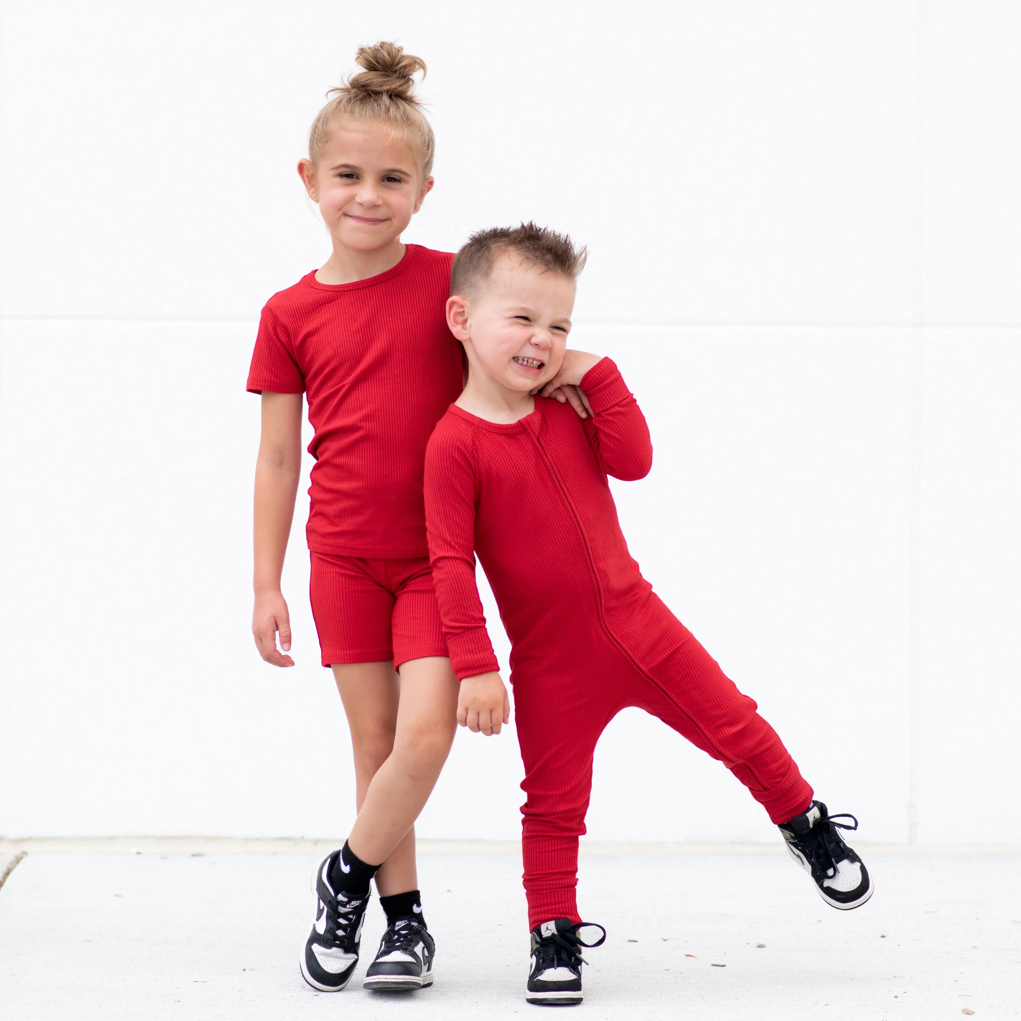 ZIP ROMPER - Red Ribbed